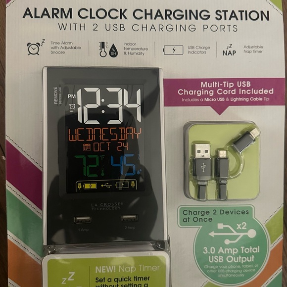 la crosse technology Other - La Crosse Technology Alarm Clock Charging Station - Black